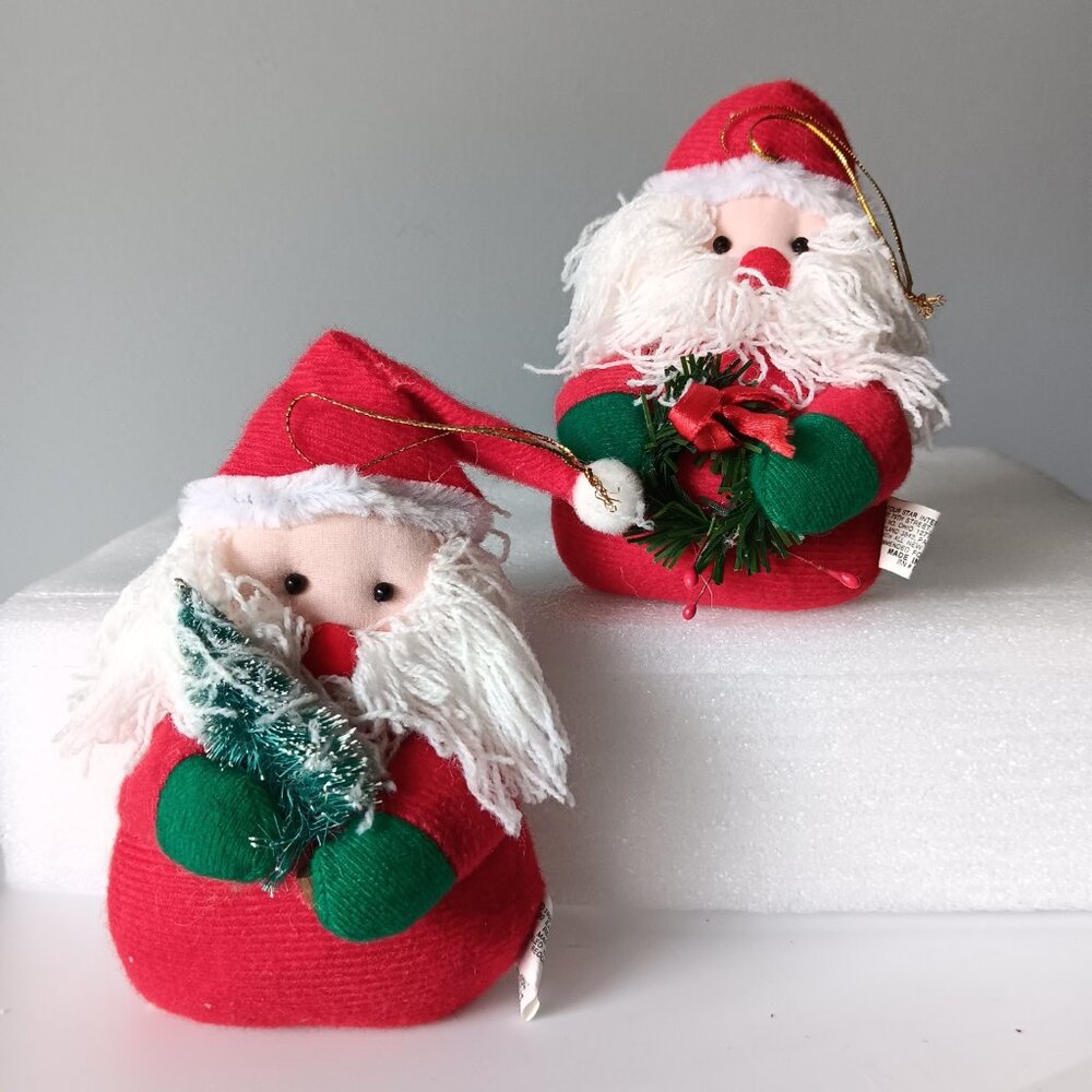 Vintage 1999 Santa Set of 2 Plush Ornaments Four Star International Fabric 5"